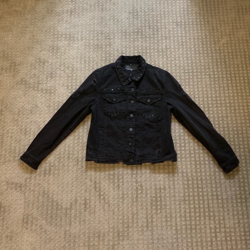 BLANK NYC DISTRESSED RHINESTONE JEAN JACKET